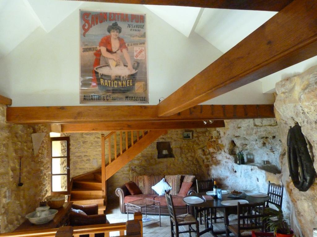 Charmante Maison Troglodyte Vitrac  Exterior foto